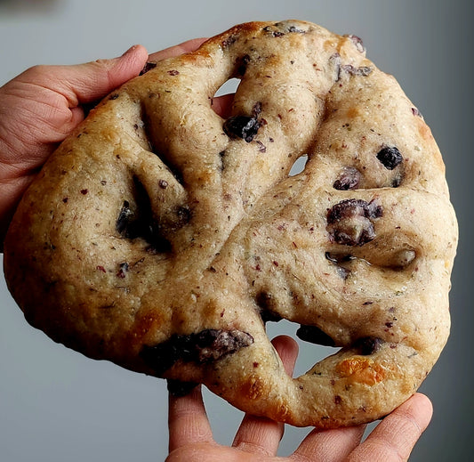 FOUGASSE AU LEVAIN AUX OLIVES KALAMATA
